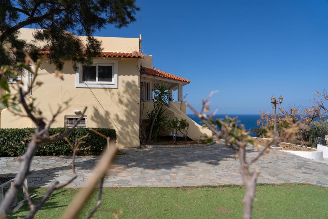 Villa Lygaria Ligaria  Exteriör bild